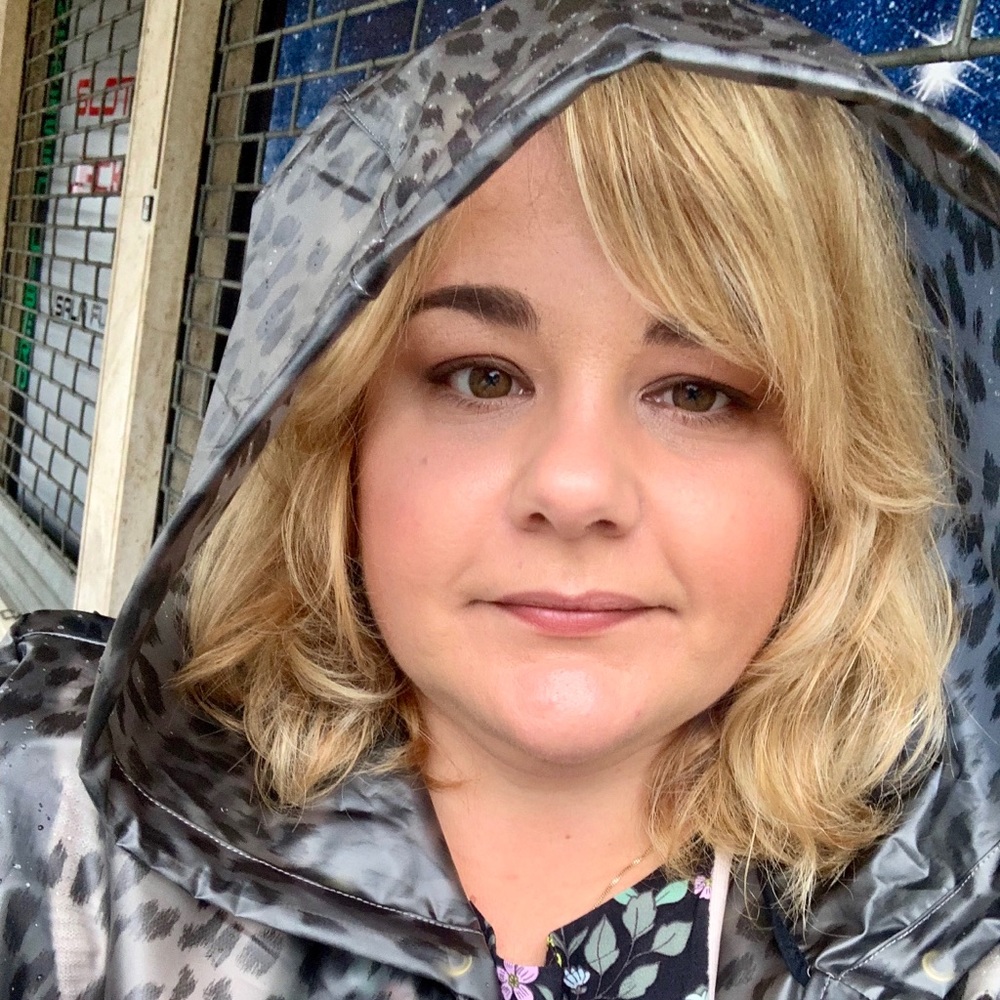 Meet your Posher, Theresa